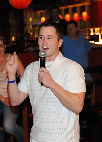 Picture of comedian Jeff Caudiff performing at the 2015 Shelby County Chamber of Commerce & Industry Awards banquet.